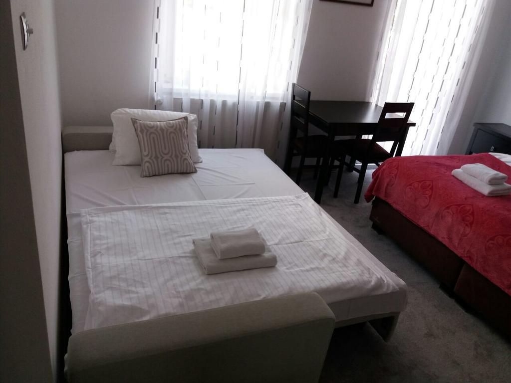Pension Kiwi Mikulov Bagian luar foto